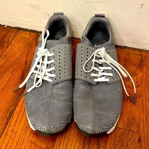 Adidas Alpha Bounce Spikeless Golf Shoes